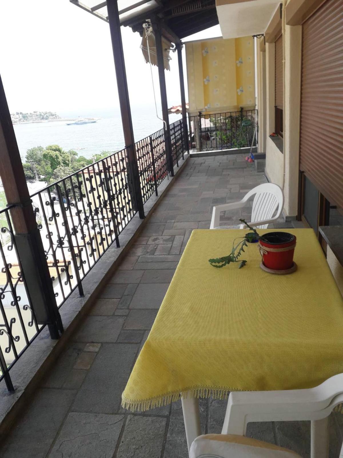 Poly'S House Apartment Kavála Luaran gambar